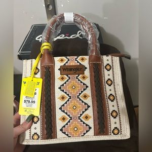 Viral wrangler handbag NWT